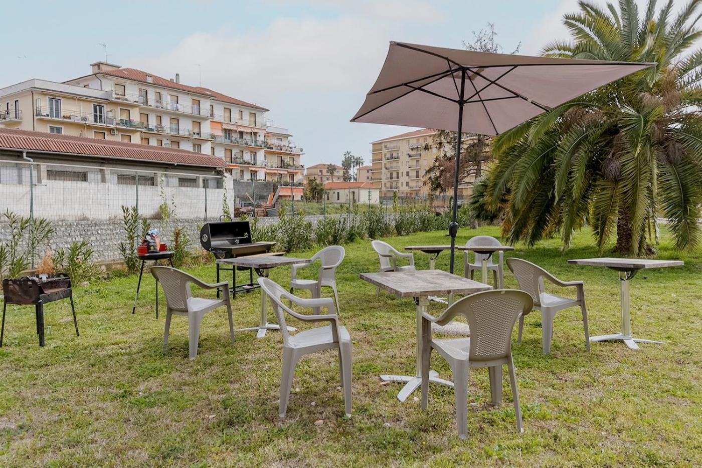 Il Gattino Di Porto - Apt 3 - Monolocale Veranda Piscina Imperia Eksteriør bilde
